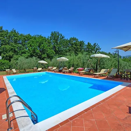 Nicola By Posarellivillas